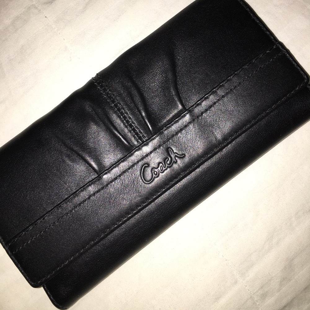 COACH Ashley Style Black Leather Checkbook Wallet